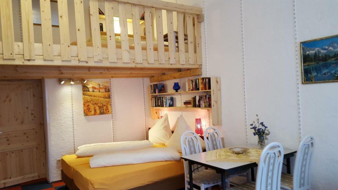 Ferienwohnung Roch Gbr Берлин Екстериор снимка