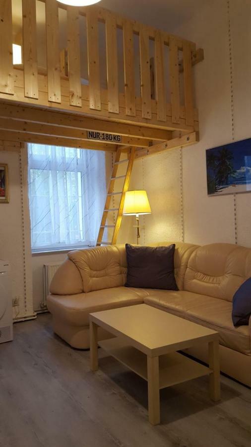 Ferienwohnung Roch Gbr Берлин Екстериор снимка