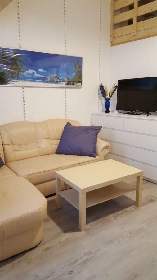 Ferienwohnung Roch Gbr Берлин Екстериор снимка